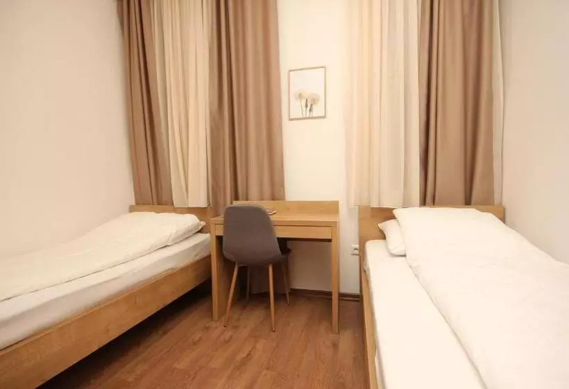 پانسیون Vila Alexandra