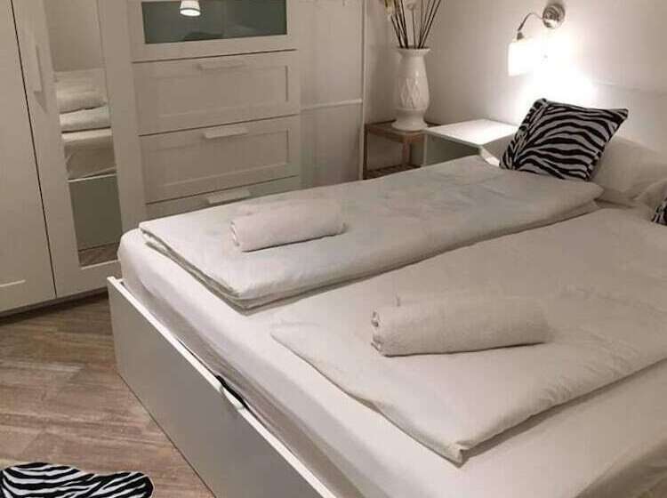 Villa Marghareta 1   Apartment Margaretha