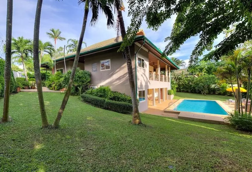 Viola Pool Villa