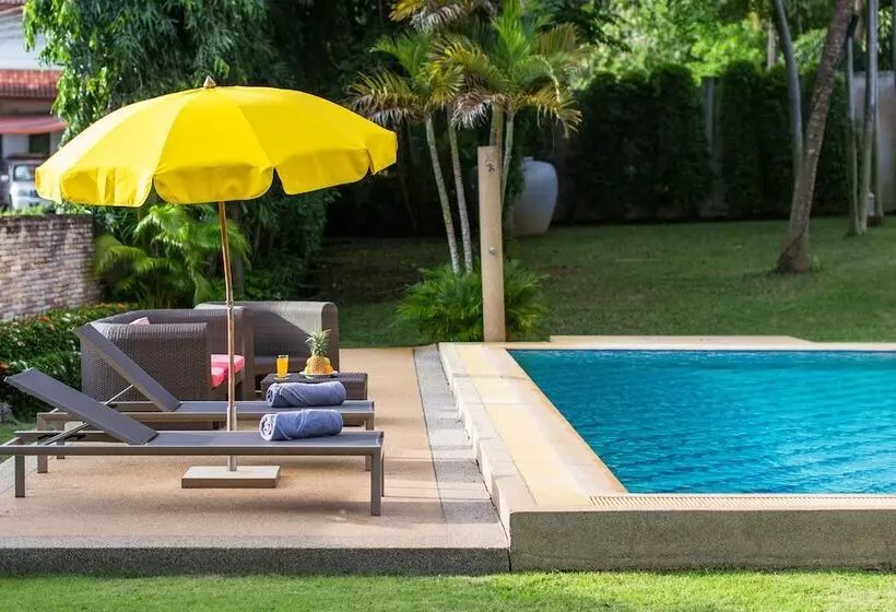 Viola Pool Villa