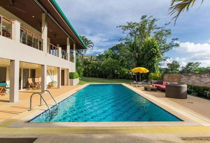 Viola Pool Villa