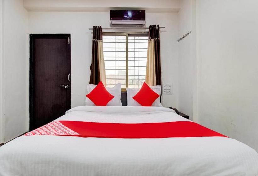 Hotel Flagship 47852 Warunase Palace