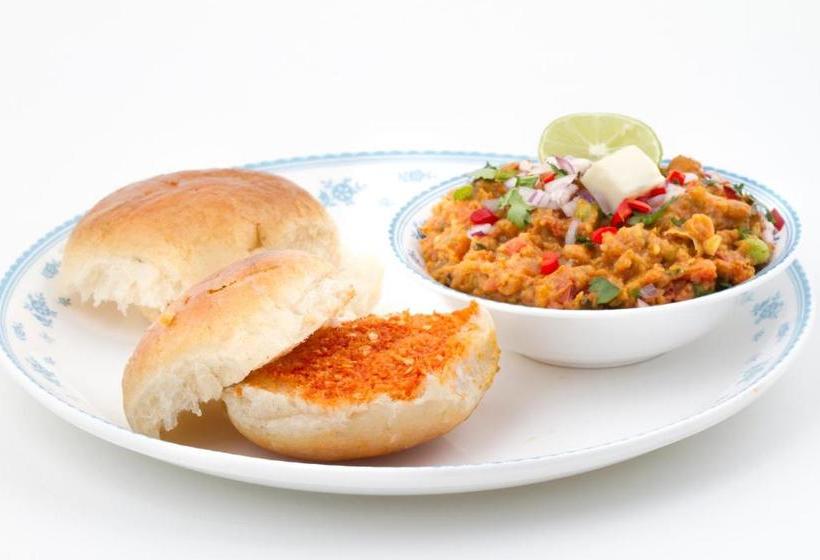 Hotel Flagship 47852 Warunase Palace