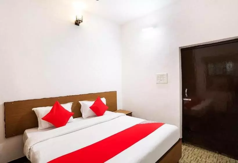 Hotel Oyo 61617 Dev Sukhdev Palace