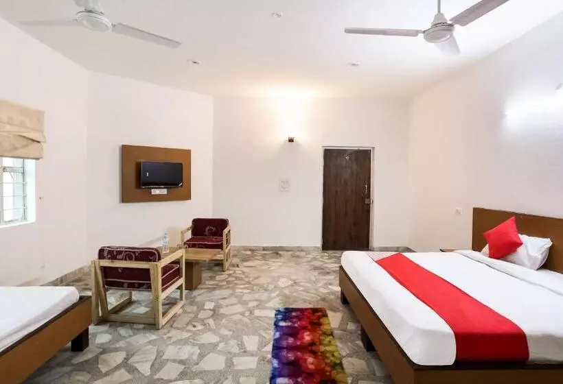 Hotel Oyo 61617 Dev Sukhdev Palace