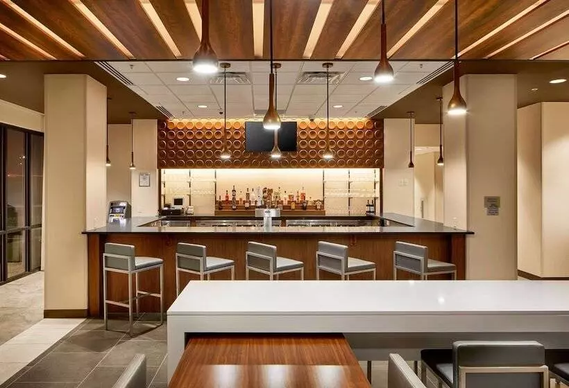 ホテル Wingate By Wyndham Hurricane Wv