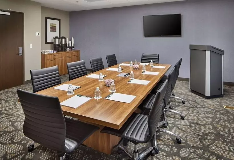 ホテル Wingate By Wyndham Hurricane Wv