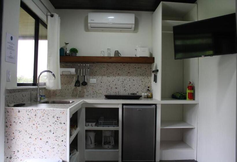 בית מלון כפרי Daleese