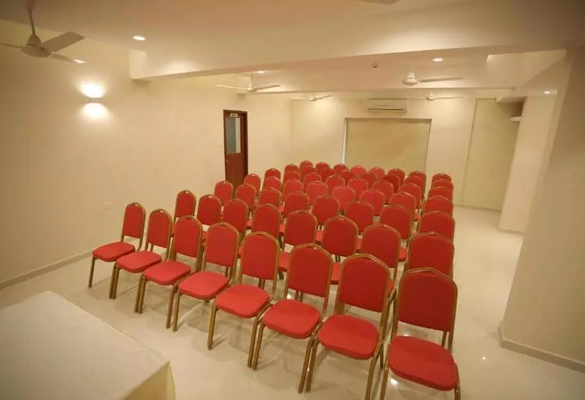 Hotelli Dhanya Residency
