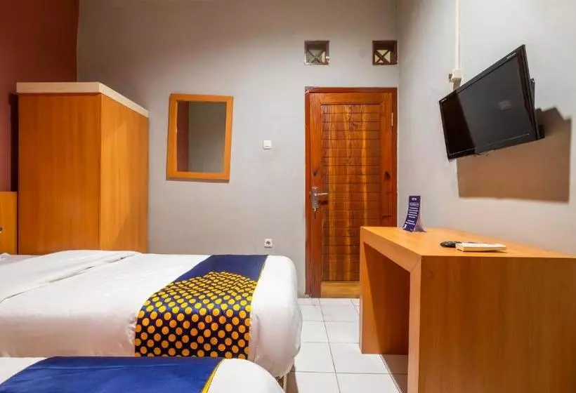 Hotelli Spot On 2806 Wisma Syariah