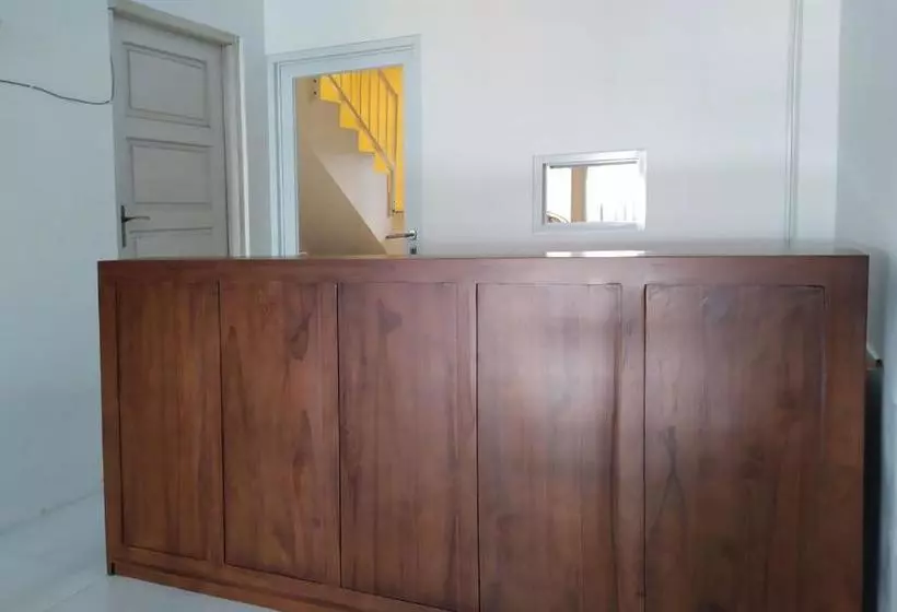 Hotel Oyo 2833 Kost Harmony