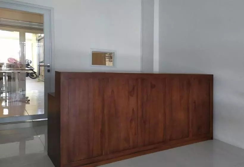 Hotel Oyo 2833 Kost Harmony