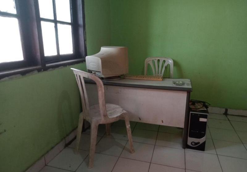 Hôtel Spot On 2800 Kos Bu Darma Syariah