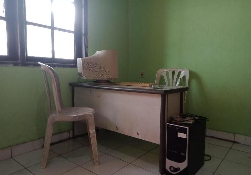 Hôtel Spot On 2800 Kos Bu Darma Syariah