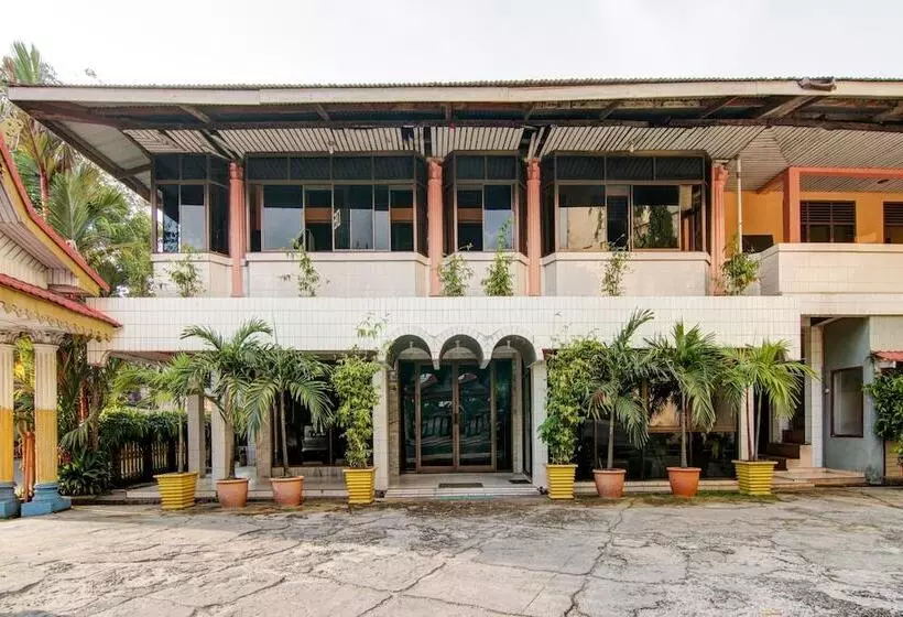 Hotelli Spot On 2690  Tampan