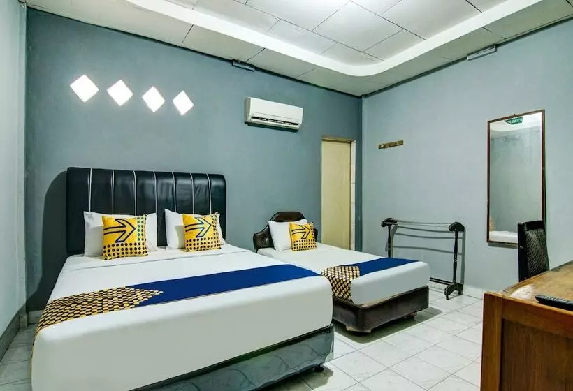 Hotelli Spot On 2690  Tampan