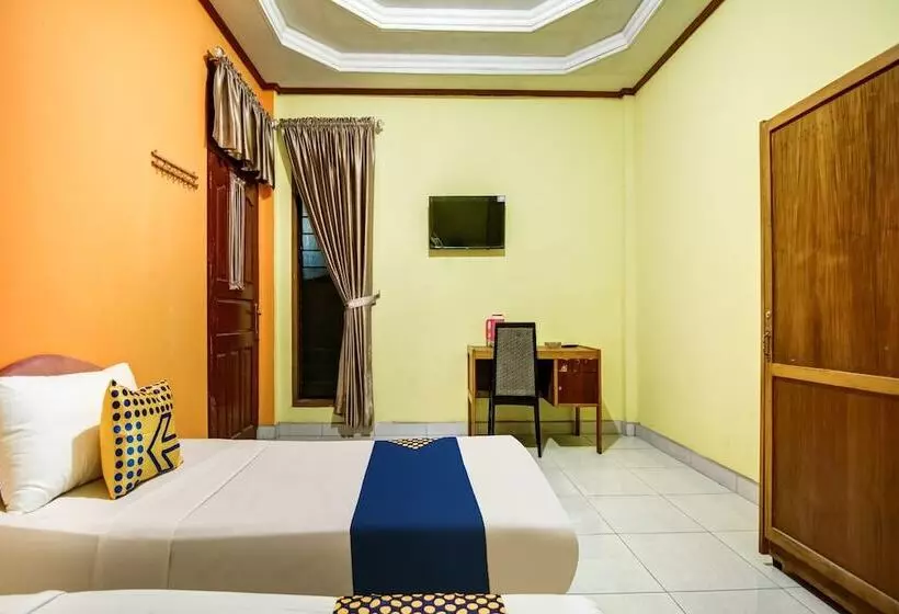 Hotelli Spot On 2690  Tampan