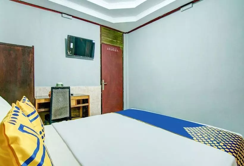 Hotelli Spot On 2690  Tampan