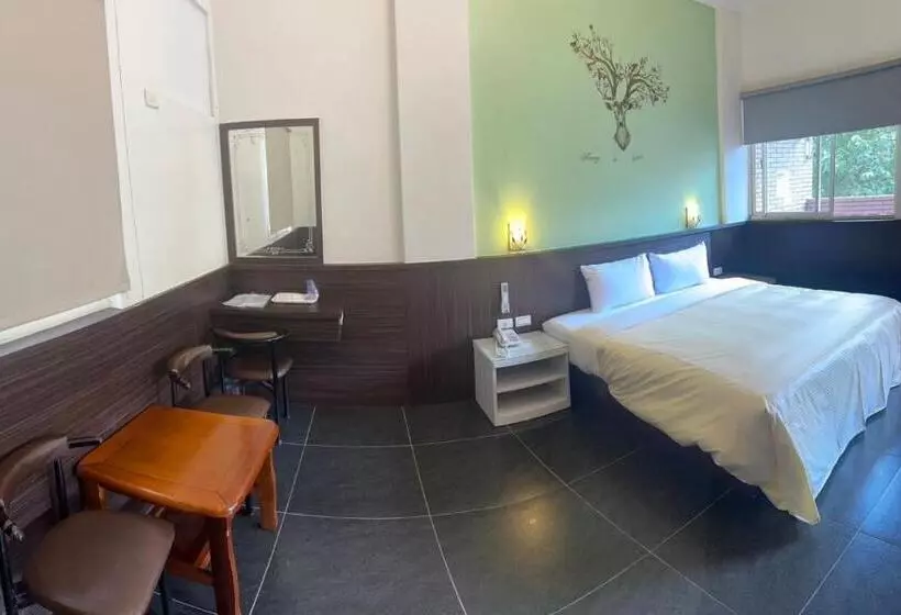 溫沙堡汽車旅館 Windsor Castle Garden Motel
