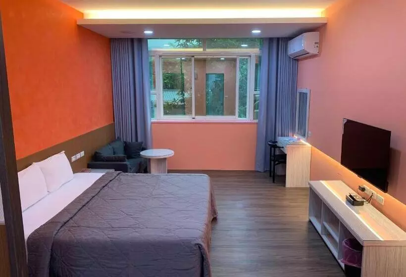 溫沙堡汽車旅館 Windsor Castle Garden Motel