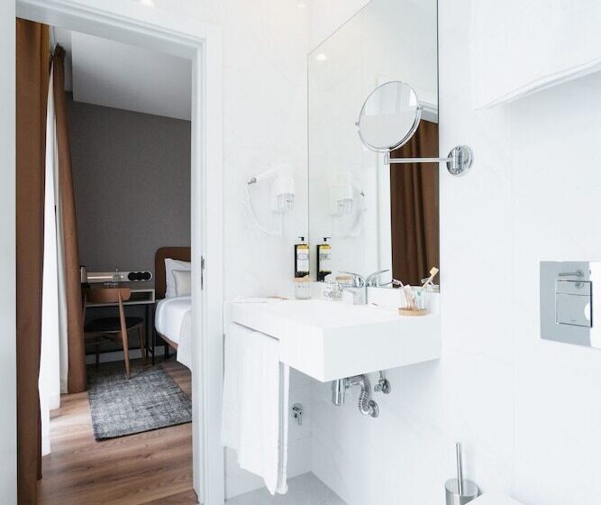 Lx Soho Boutique Hotel by Ridan Hotels