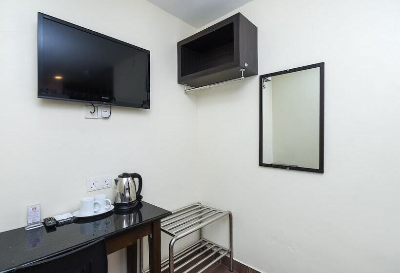 בית מלון כפרי Oyo 89775 98inn