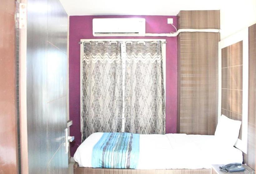 Hotell Square Park A Unit Of Shivam Enterprise