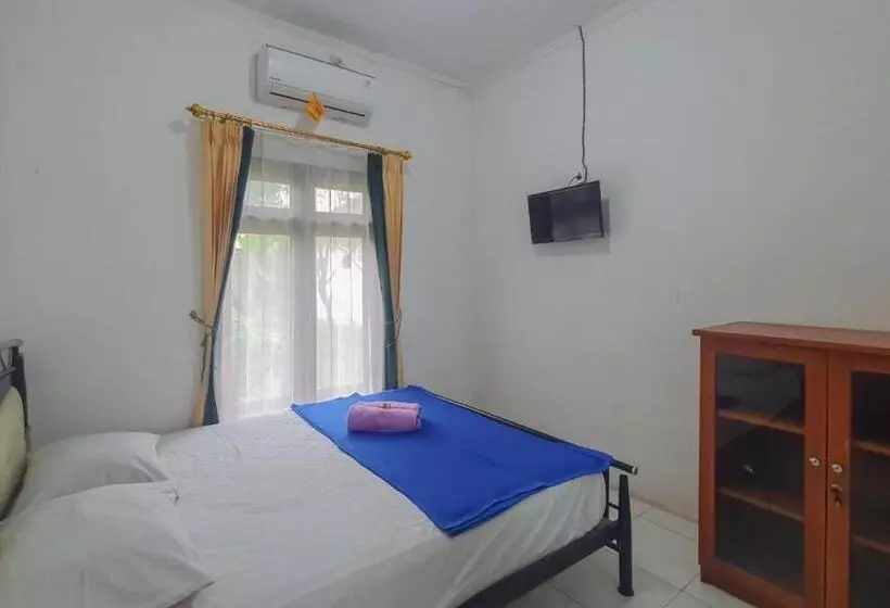 ホテル Villa Pakis Residence Banyuwangi