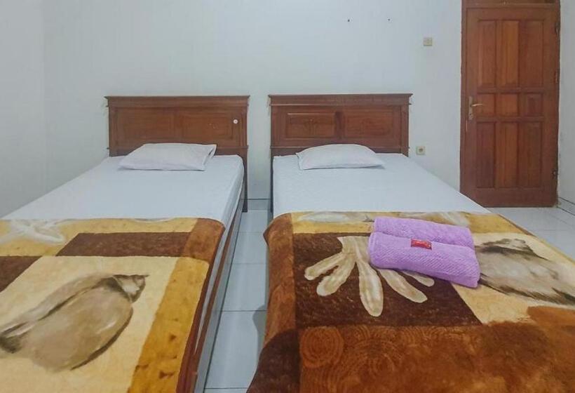 호텔 Villa Pakis Residence Banyuwangi