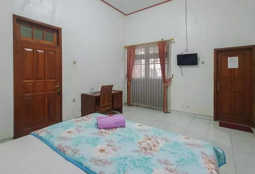 ホテル Villa Pakis Residence Banyuwangi