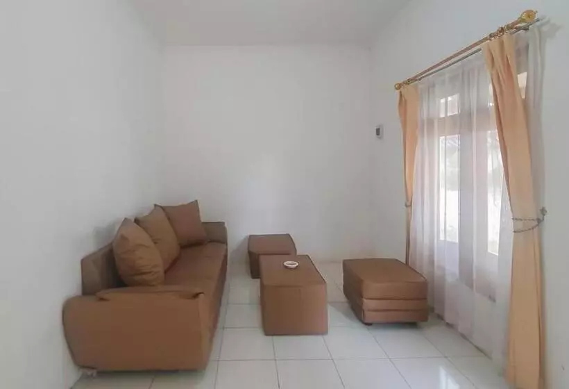 ホテル Villa Pakis Residence Banyuwangi