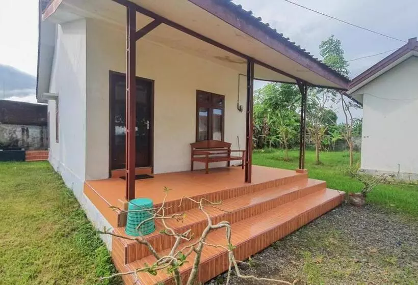 ホテル Villa Pakis Residence Banyuwangi