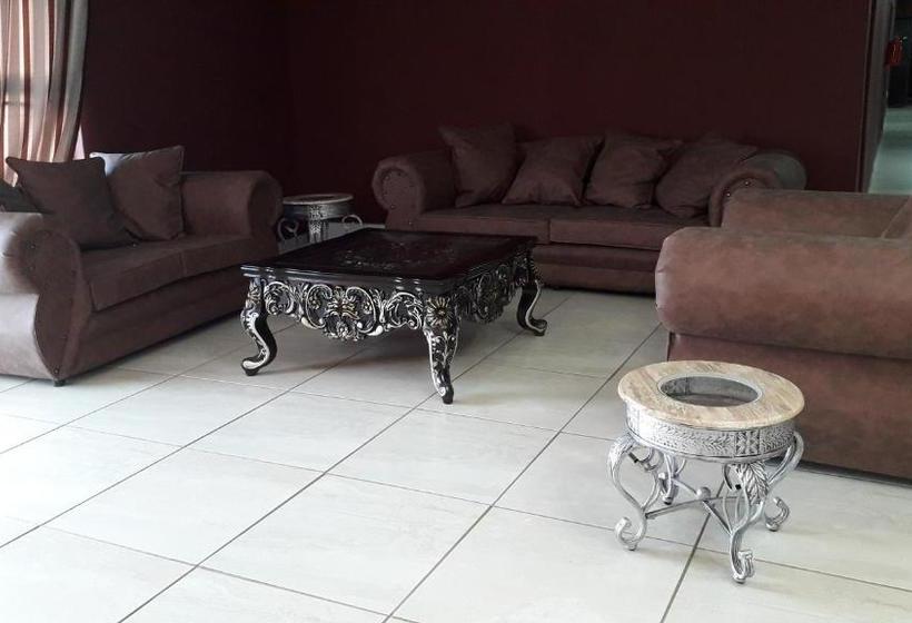 Hotel Wccc Convention Centre