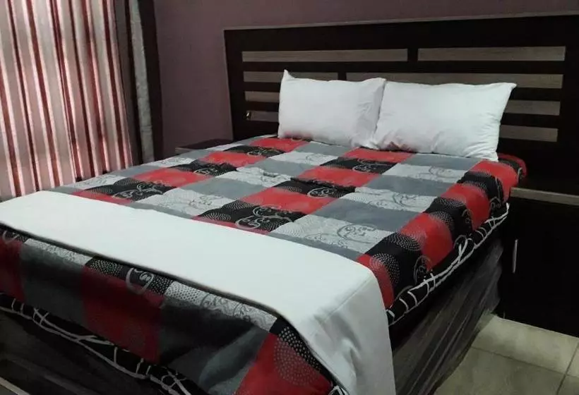 هتل Wccc Convention Centre