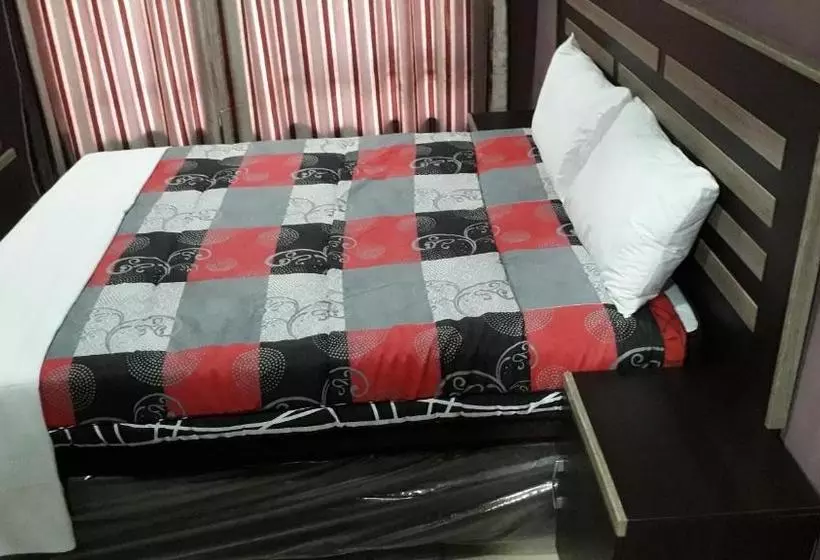 هتل Wccc Convention Centre