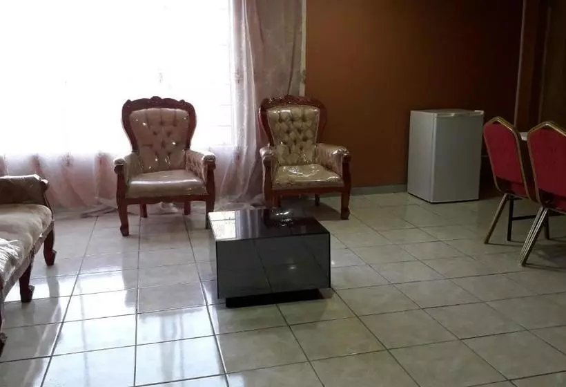 هتل Wccc Convention Centre