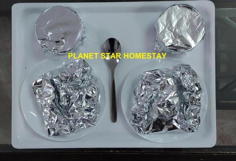 پانسیون Planet Star Homestay