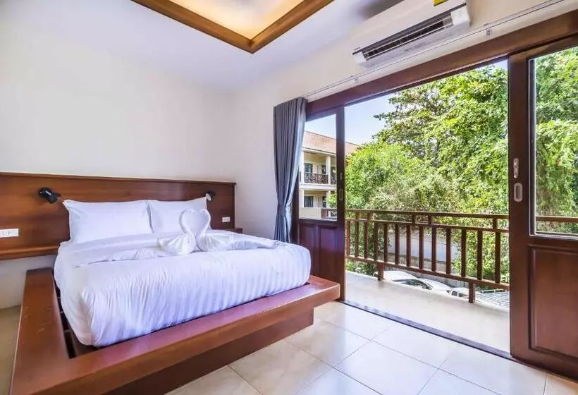 Wyh Hotels