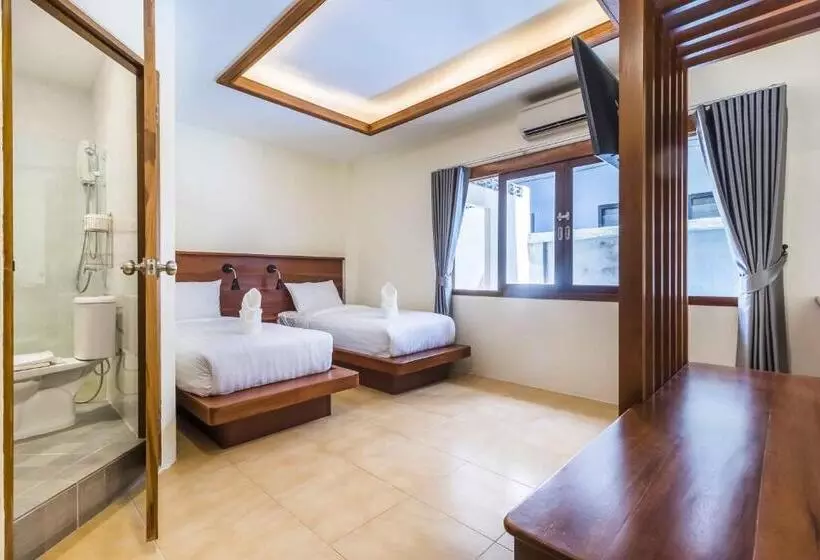 Wyh Hotels