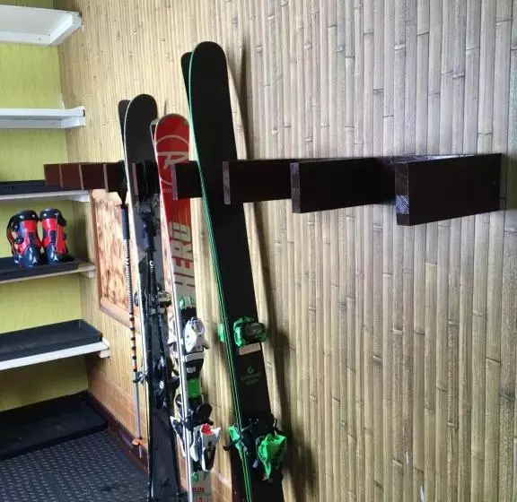 Majatalo Guesthouse En