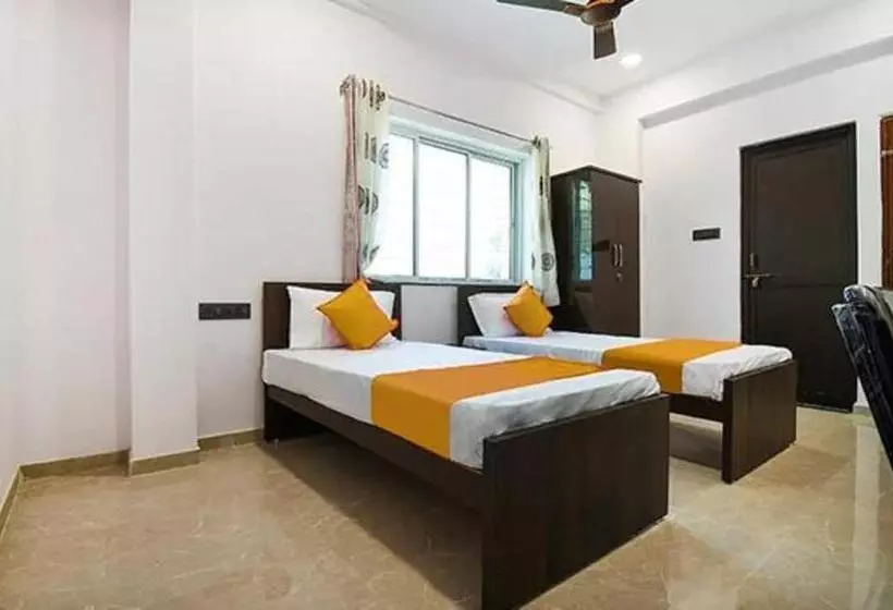 هتل Oyo 49945 Aloha Service Apartment