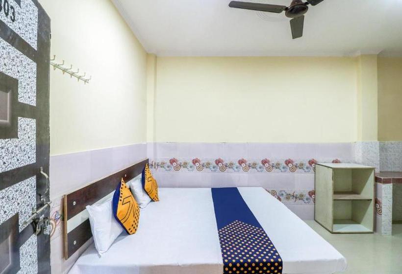 酒店 Spot On 63477 Aashirwad Guest House