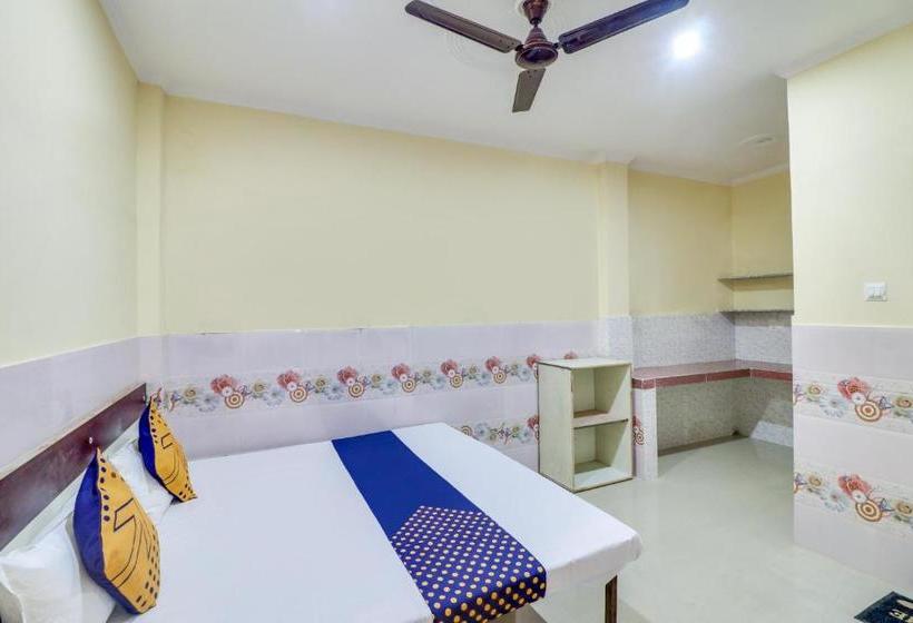 酒店 Spot On 63477 Aashirwad Guest House