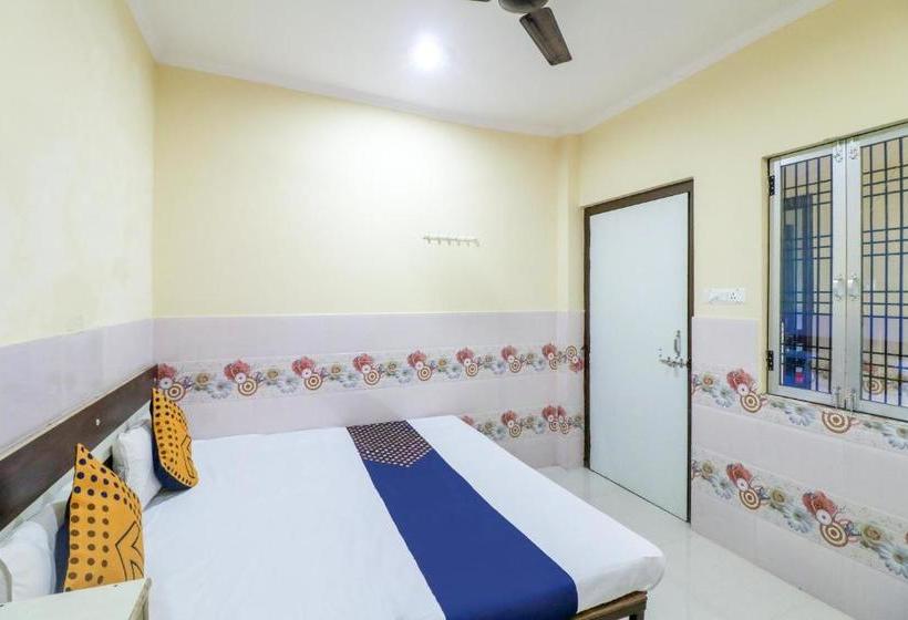 酒店 Spot On 63477 Aashirwad Guest House