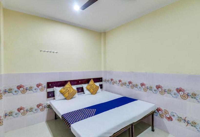 酒店 Spot On 63477 Aashirwad Guest House