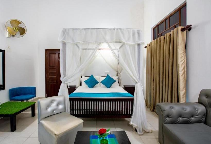 Отель Yoho Mount Republic