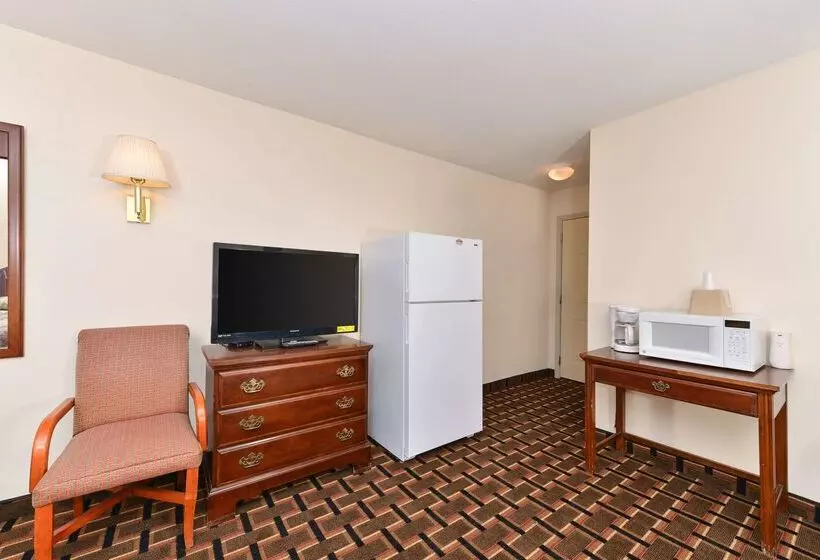 호텔 Americas Best Value Inn And Suites Albemarle