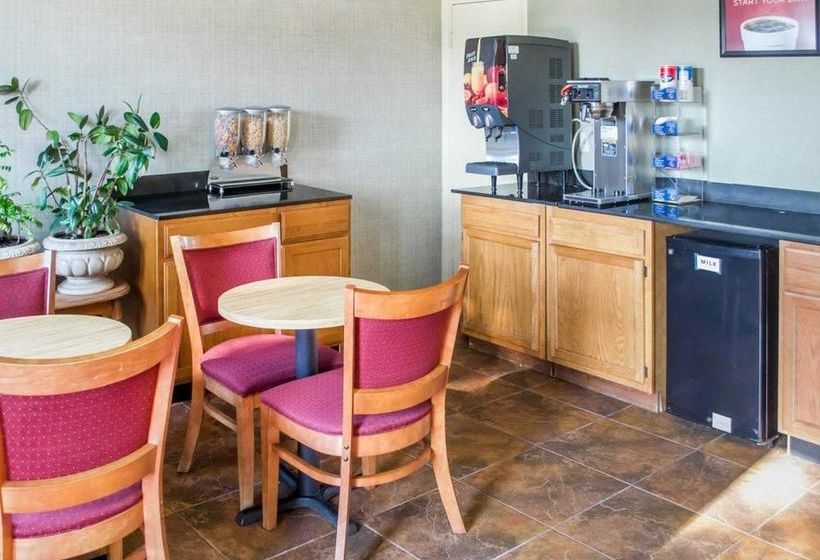 酒店 Econo Lodge Newton Falls