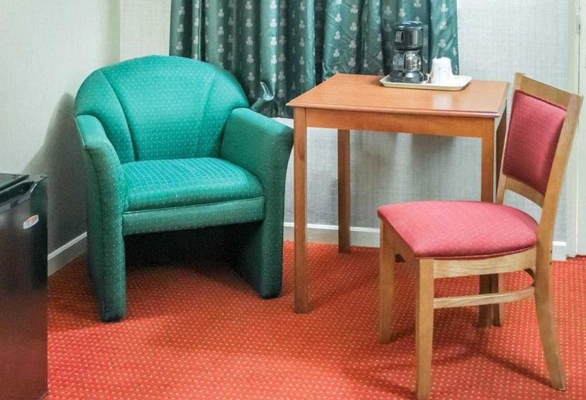 酒店 Econo Lodge Newton Falls