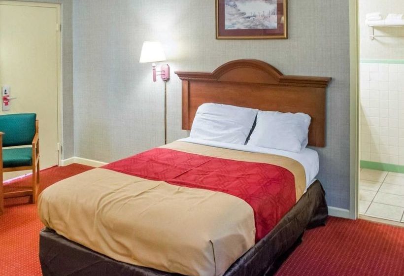 酒店 Econo Lodge Newton Falls